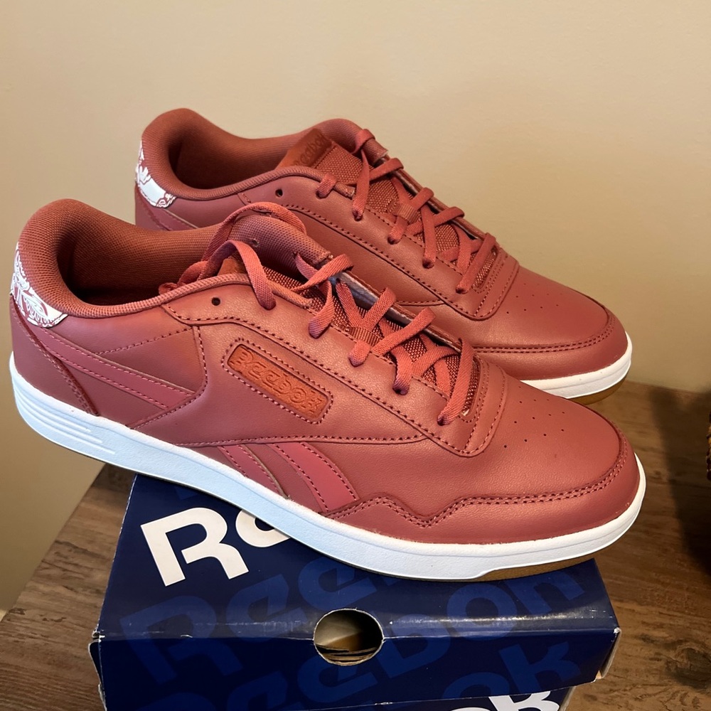 NIB Reebok Royal Techque Size 10.5